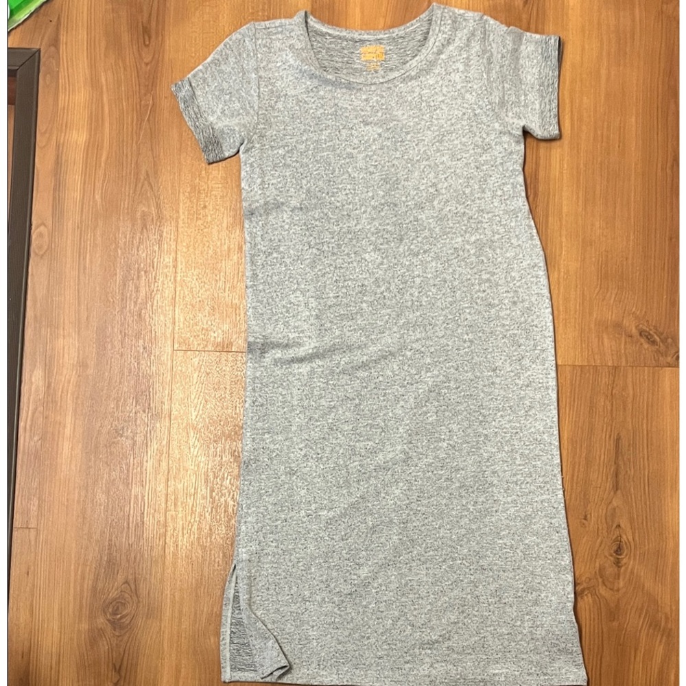 Harper Canyon Heather Gray Midi Dress